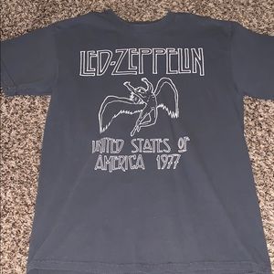 Brandy Melville t-shirt